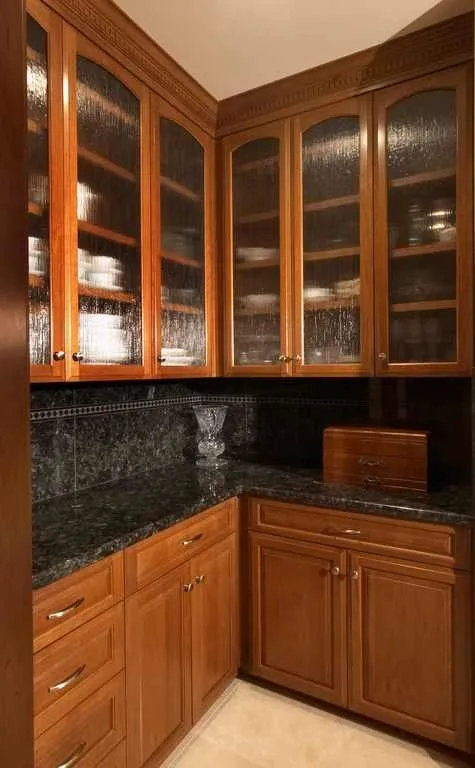 Duvall Valley: Glass-front cabinetry and countertop detail