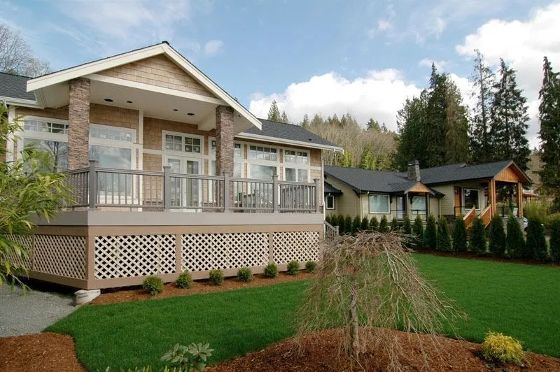 Eagle Shores, Lot 2: Side view of the covered deck and garden