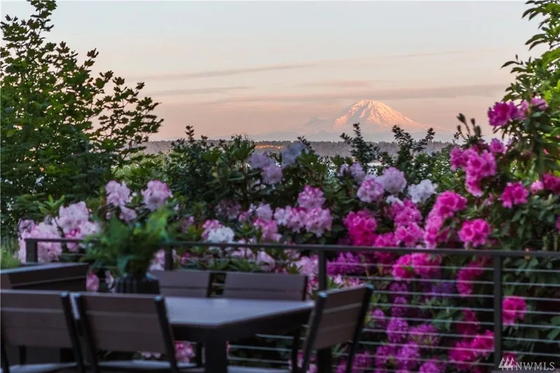 Lake Washington, Madrona: Terrace dining with flowers and a distant mountain view