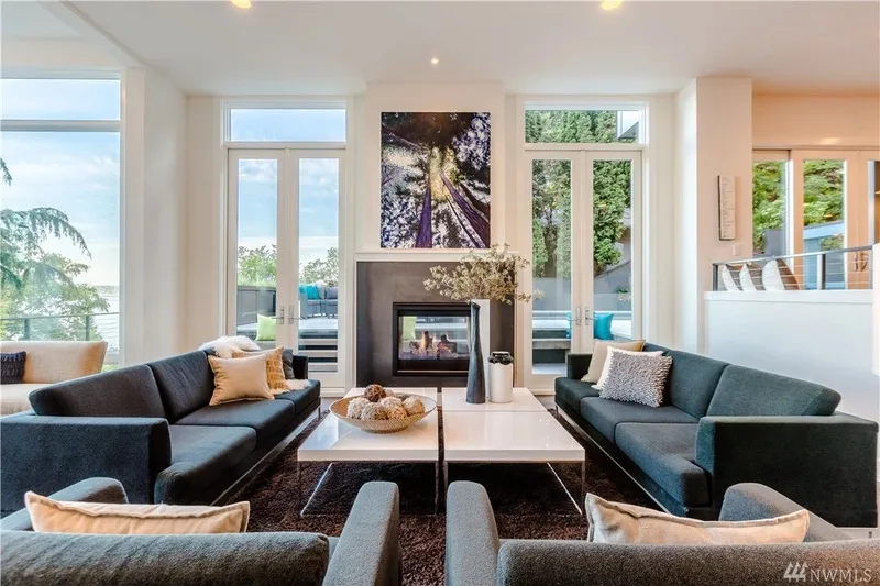 Lake Washington, Madrona: Living room seating around the fireplace