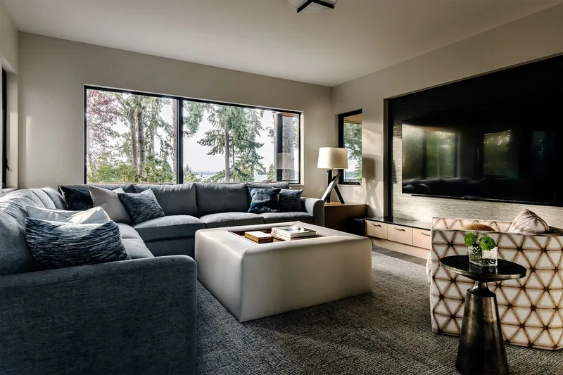 Mercer Island, indoor-outdoor: Media room with a sectional sofa