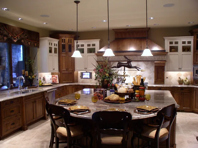 Woodinville Craftsman: Kitchen island and range wall viewed from the dining side